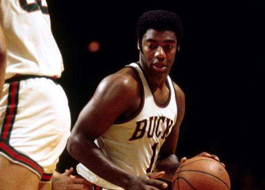 朴昇洙：原本我想和孙兴慜换球衣，但要最后一场的球衣不太好